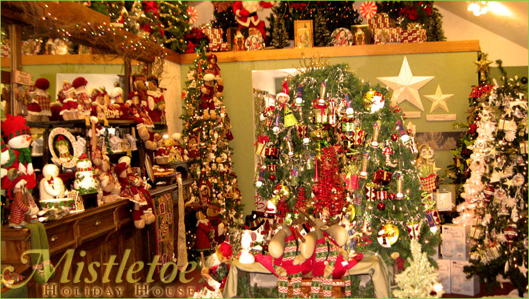 Mistletoe Holiday House Interior